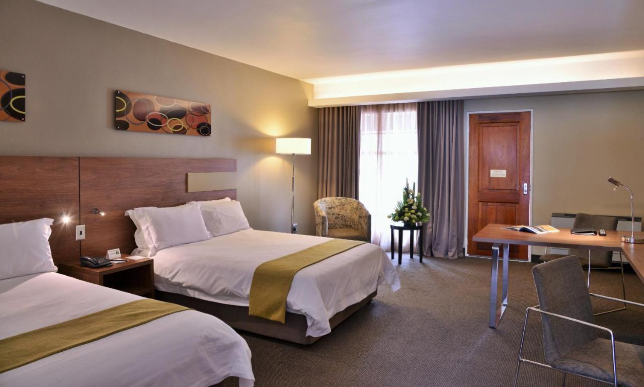 Birchwood Hotel And Or Tambo Conference Centre Boksburg Exterior foto