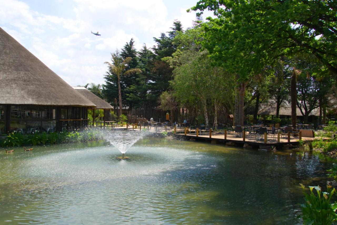 Birchwood Hotel And Or Tambo Conference Centre Boksburg Exterior foto